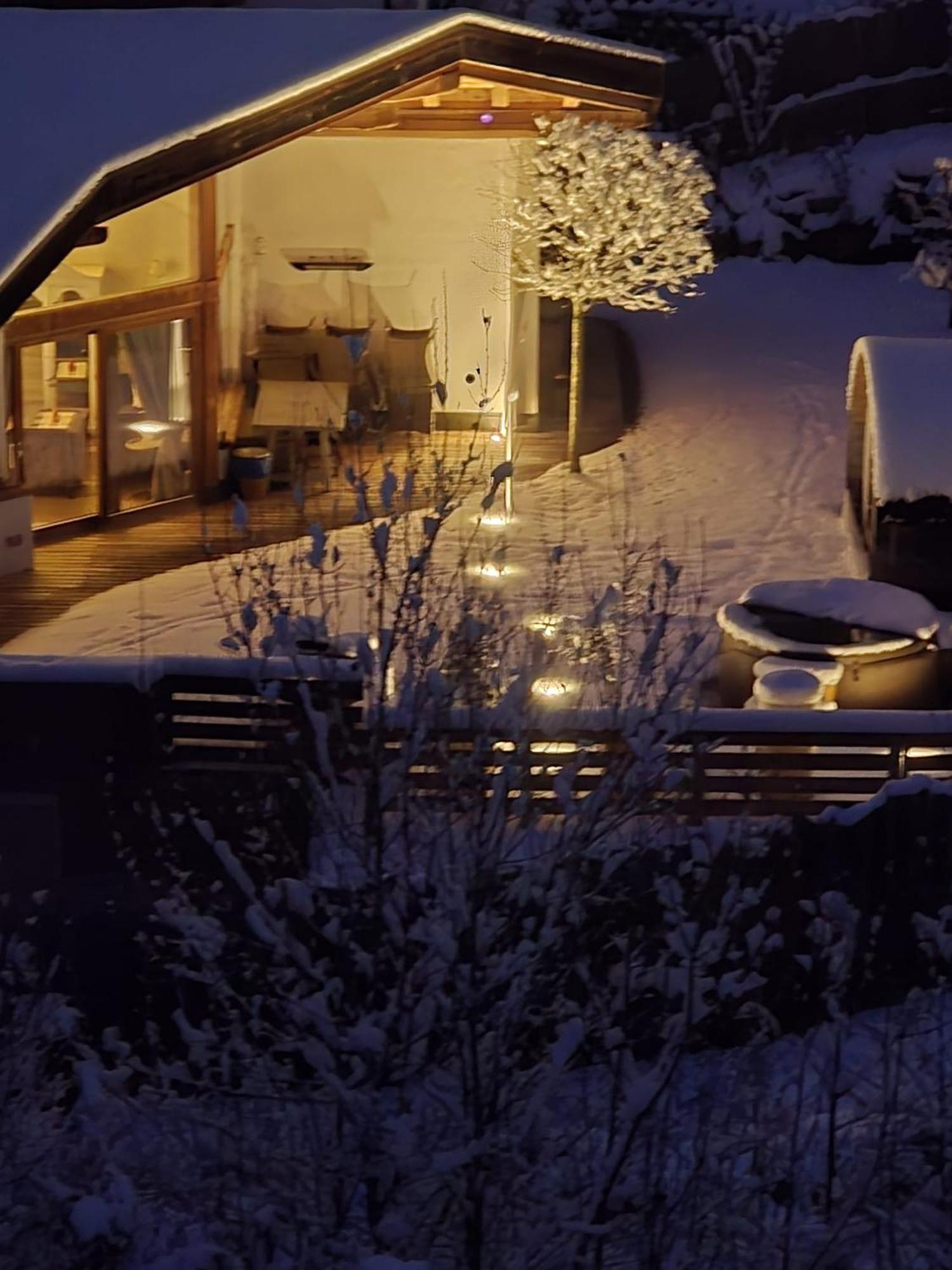 Chaletserlesblicktirol Мидерс Екстериор снимка